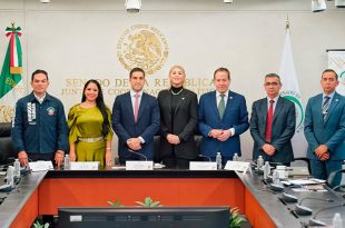 Durante la instalación de la Comisión Bicamaral de Seguridad Nacional, Vargas del Villar destacó que la seguridad debe mantenerse al margen de intereses partidistas y reconoció cambios en la estrategia federal.