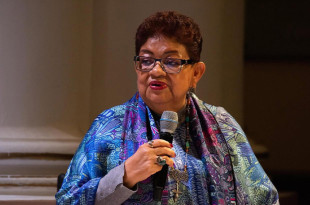 Ernestina Godoy Ramos asume de manera automática el mando de la FGR.