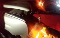 Policías municipales y paramédicos de la Cruz Roja acudieron al lugar