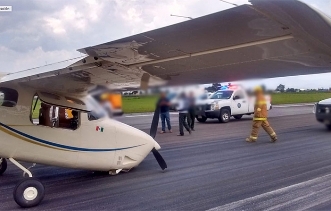 Cierran pista de Aeropuerto por aterrizaje forzoso