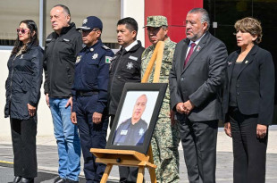 Delfina Gómez y funcionarios del Estado de México.