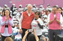 El gobernador indicó que el apoyo de este programa está en las mejores manos, porque las mujeres son quienes lo invierten de la mejor manera.