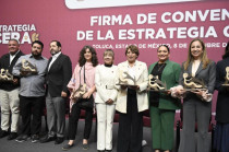 Francisco Vázquez y Delfina Gómez refuerzan acciones por el bienestar animal