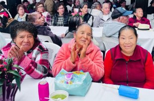 Adultos mayores de Lerma disfrutaron de una jornada de convivencia con música, baile y actividades recreativas.