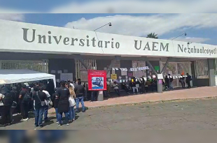 Estudiantes del Centro Universitario Nezahualcóyotl mantienen paro indefinido mientras la UAEMéx instala mesas de diálogo y denuncia para atender los señalamientos de acoso y violencia.