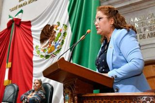 Los servidores públicos que incurran en dicha conducta se les impondrá de 3 a 7 años de prisión