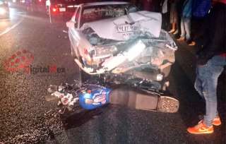 Perdió la vida tras estrellarse de frente contra un taxi