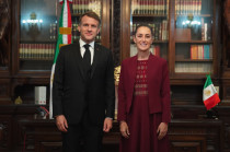 Macron llega a México para reunión oficial con Sheinbaum en Palacio Nacional