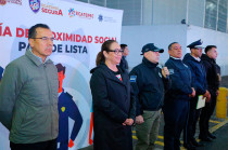 Afirma que la policía debe vincularse más con la comunidad.
