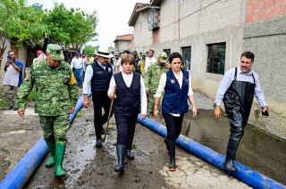 terminar las obras que quedaron inconclusas del Colector Solidaridad en el municipio de Chalco