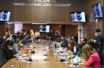 Comisiones unidas del Congreso local recibieron iniciativas de 21 municipios para ajustar sus tarifas de agua en el 2025.