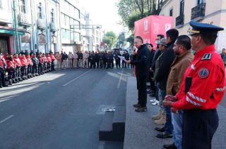 El compromiso es grande, por lo que voluntarios acudieron a ayudar a pesar de situaciones difíciles.