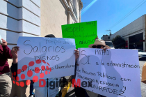 La movilización se realiza de manera pacífica hasta el momento.