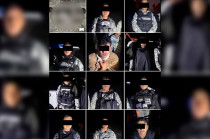 Se aseguraron armas, vehículos oficiales y un autotanque. 