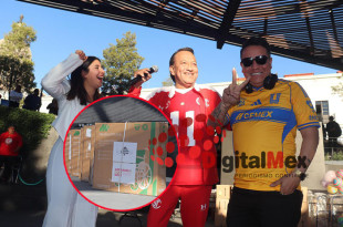 Alan Saldaña cumplió el reto y donó sillas de ruedas tras la derrota de Tigres en la final.