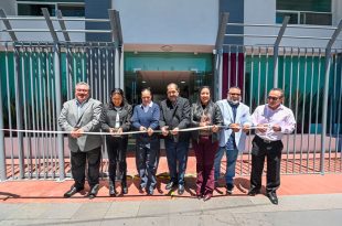 José Francisco Vázquez Rodríguez, presidente de la Junta de Coordinación Política del Congreso del Estado de México, encabezó la inauguración del nuevo edificio que albergará las oficinas de la Dirección General de Comunicación Social de la LXII Legislatura.