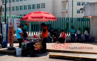 #Video: &quot;Quedarse en casa no es para todos&quot;: comerciantes semi fijos en #Toluca