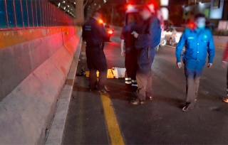 Arrojan cuerpo de ministerial al Periférico, en #Naucalpan