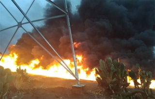 Otro incendio en toma clandestina en Axapusco; es el tercero en este año