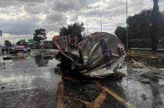 #Video: Pipa choca contra caseta en la México-Puebla