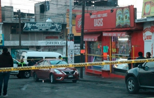 Ejecutan a hombre frente a mercado, en Naucalpan