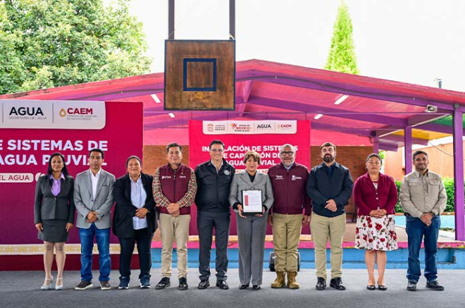La gobernadora Delfina Gómez Álvarez puso en marcha el Programa “Sistemas de Captación de Agua Pluvial”, con la instalación de 156 puntos de abastecimiento.