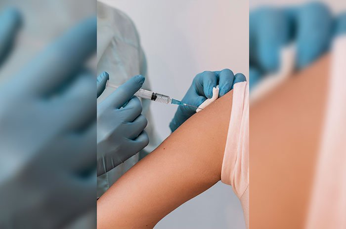 La FDA autorizó mFlusiva, la primera vacuna contra la influenza estacional desarrollada con tecnología de ARN mensajero para adultos mayores de 50 años.