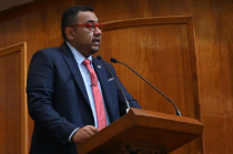 Ernesto Santillán impulsa día pagado para estudios médicos en Edomex.