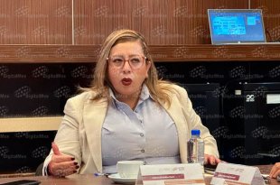 La auditora superior Liliana Dávalos Ham explicó que el OSFEM prepara una reforma para ajustar los plazos de fiscalización y avanzar hacia el uso de expedientes electrónicos.