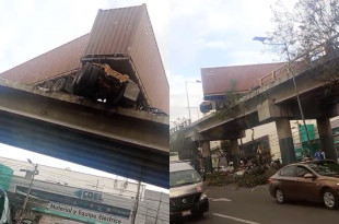 El tráiler quedó a punto de precipitarse desde el puente sobre la avenida Primero de Mayo