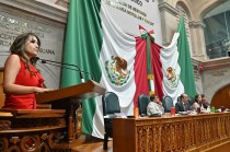 Salinas recordó que la Secretaría tiene un presupuesto de 828 millones de pesos para 2025 y exhortó a la dependencia a ser más transparente con sus recursos y acciones.