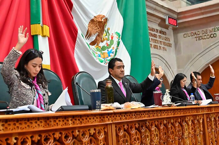 La propuesta de nueva Ley de la UAEMéx inició su ruta en el Congreso mexiquense y plantea cambios en la elección de autoridades, gratuidad y representación regional.