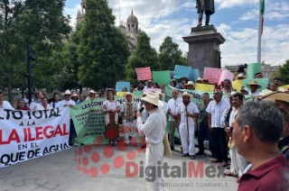 Eduardo Mejía, líder del ayuntamiento indígena de Atzingo, recordó que la solicitud formal se presentó con el soporte documental necesario y en apego a los requisitos para la creación de municipios en el Estado de México.