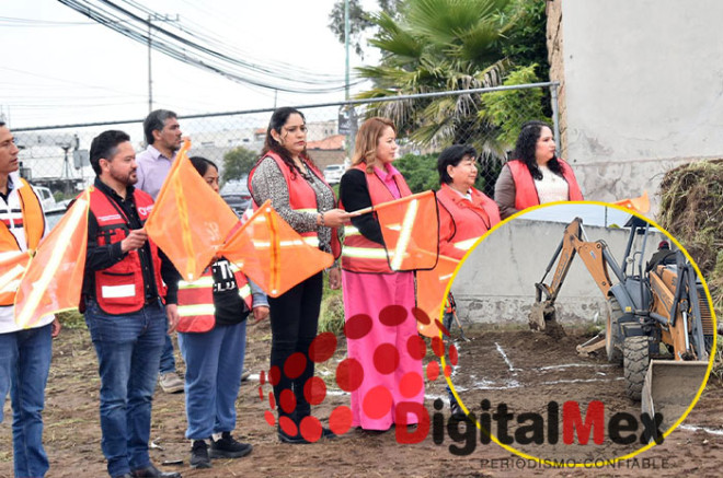 Alcalde da banderazo de arranque a módulo de seguridad.