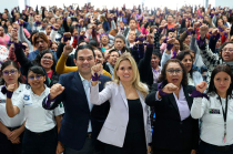 Más de 500 mujeres participaron en la conmemoración del 8 de marzo, reafirmando la política de cero tolerancia a la violencia de género en el municipio.