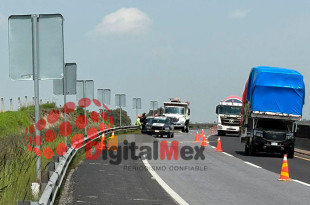 Policía Estatal acordonó el área y Fiscalía del Edomex realizó el levantamiento del cuerpo.