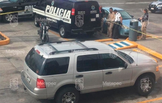 Tras persecusión detienen a banda delictiva que robaba casas en Metepec