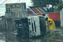 El accidente tuvo lugar la tarde de este sábado a la altura de San Miguel Totocuitlapilco