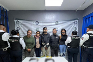 Durante el operativo fueron capturados Darío “N”, Alondra “N”, Ángel “N”, Bernardino “N” y Diana “N”, quienes presuntamente estarían implicados en un hecho delictivo ocurrido el pasado 8 de septiembre.