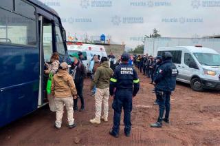 Los ahora detenidos intentaron sobornar a los elementos.