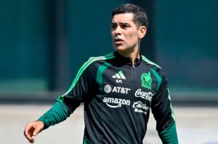 Rafael Márquez iniciará una nueva etapa al frente de la Selección Mexicana después de la salida de Javier Aguirre, con el reto de encarar el próximo proceso internacional.