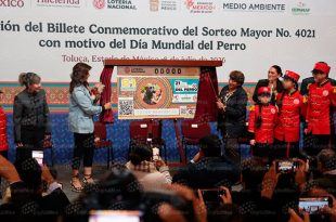 La gobernadora Delfina Gómez Álvarez presentó el billete conmemorativo de la Lotería Nacional dedicado a perros rescatados, una iniciativa que busca promover la adopción responsable y el bienestar animal.