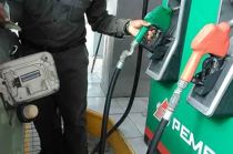 Xóchitl Gálvez critica el &quot;nuevo gasolinazo&quot;, acusando al gobierno de AMLO de mentir sobre la inexistencia de aumentos en el precio de la gasolina.