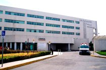 Cinco pacientes permanecen hospitalizados, mientras una menor continúa bajo tratamiento especializado por quemaduras en Galveston, Texas.