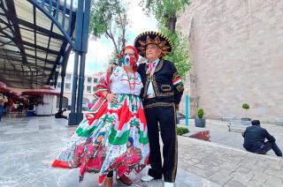 #Video: Gloria y Jesús piden recordar con honor a Los Niños Héroes