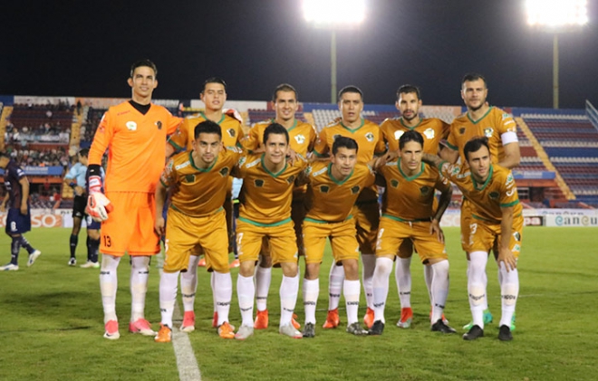 Los Potros no &quot;galopan&quot; en la liga de ascenso