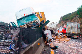 #Video: Brutal choque múltiple en Arco Norte deja muertos, heridos y cierre total