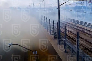 Video: Incendio de pastizal en Metepec afecta visibilidad en vialidades