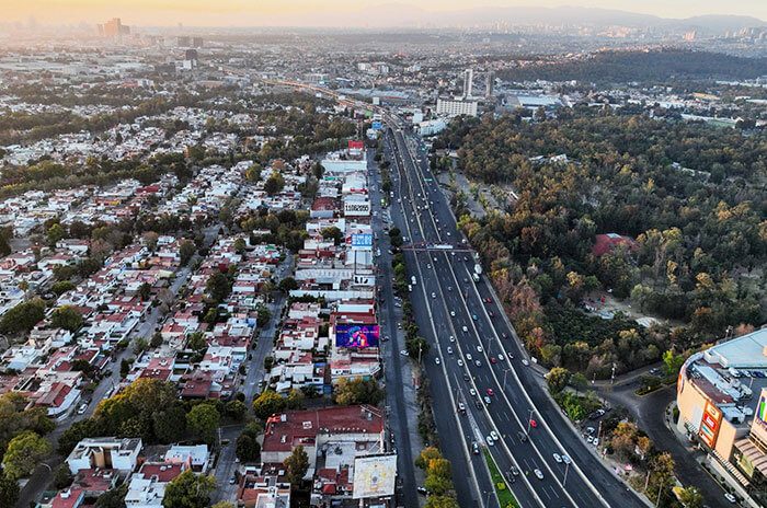 Autoridades estiman ahorro de hasta 30 minutos por recorrido; la obra incluye señalización, luminarias, captafaros y mantenimiento urbano.
