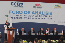 Empresarios y autoridades debatieron sobre infraestructura y energía en el foro del CCE Edoméx